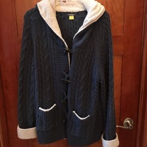 Cabela’s XXL sweater